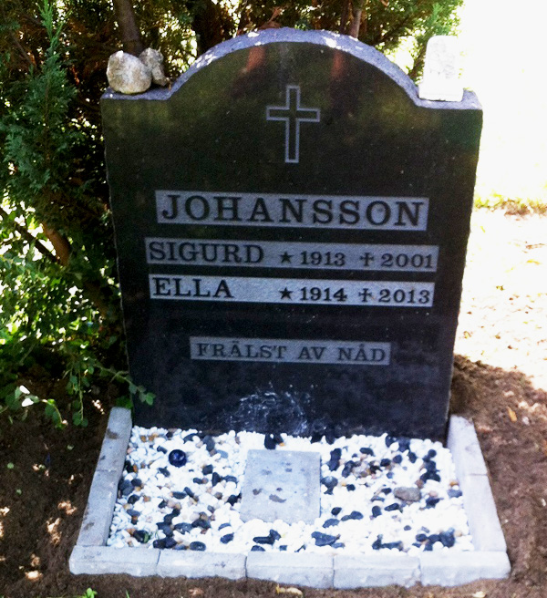 Sigurd och Ella Johanssons gravsten